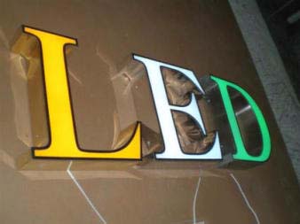 石家君尚户外广告 发光字 标识牌 形象墙等业务 石家君尚户外广告 发光字 标识牌 形象墙等业务